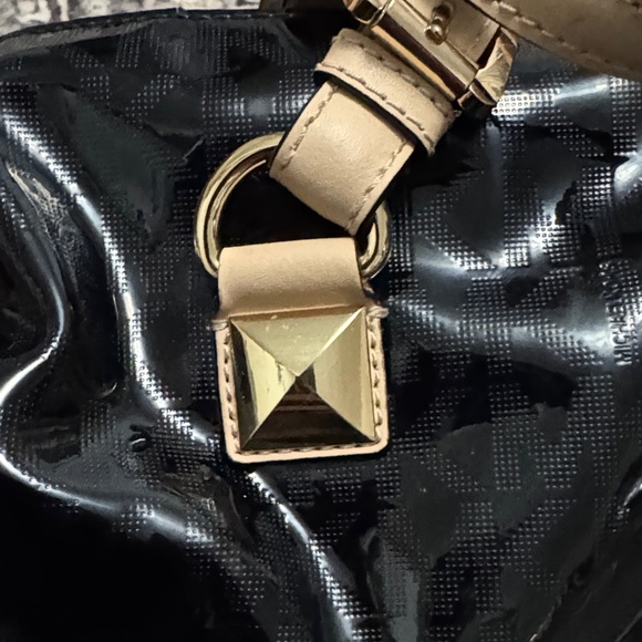 Michael Kors Black and Tan Satchel - Picture 4 of 8